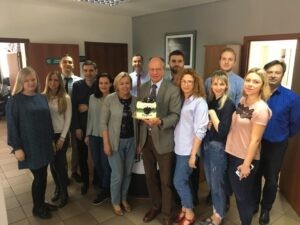 8 лет с первой сделки